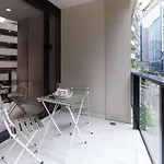 Luxe 2Br Retreat Pool Gym & Parking South Yarra
